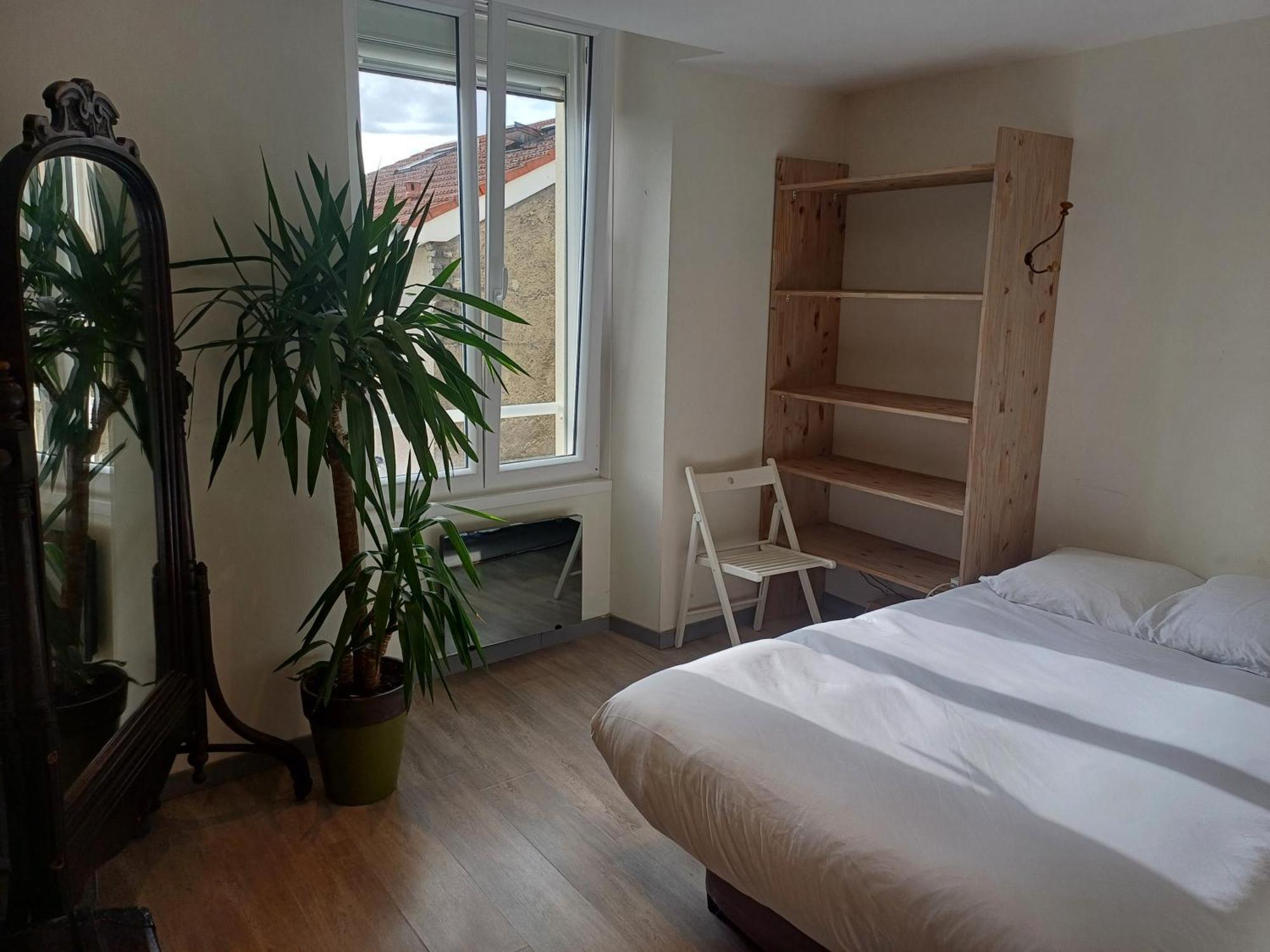 Apartment Le Grenier A Sel, Chaleureux 2 Chambres-centre-gare Reims